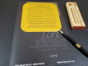 z5171714454772_1f7816178e9819d461014f412af701e0